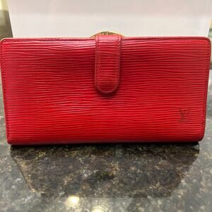 Louis Vuitton Epi Leather Continental Clutch/Bifold Wallet